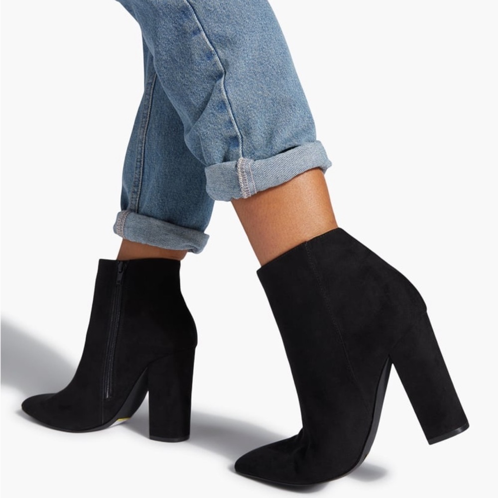 Forever 21 Black Suede Ankle Booties